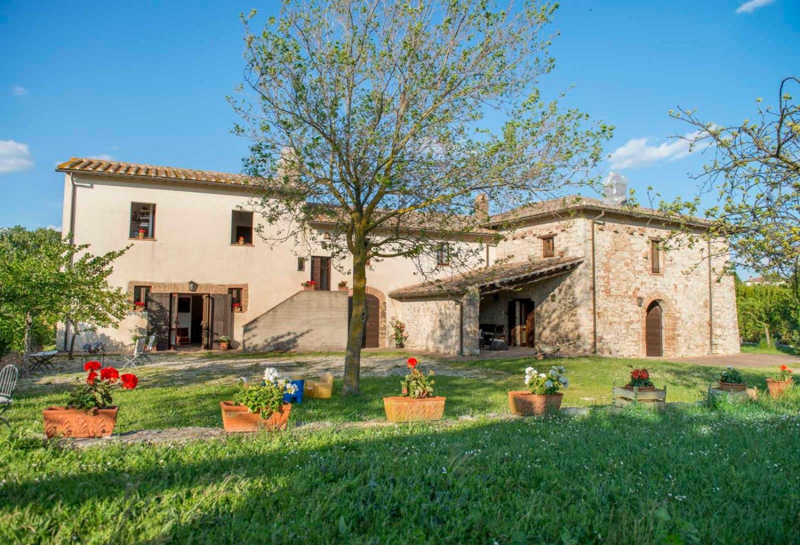Agriturismo Piano Grande 아빌리아노움브로 외부 사진
