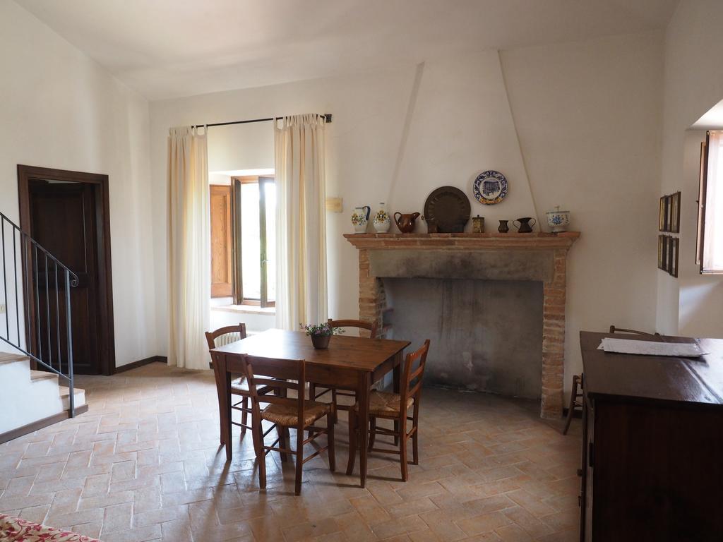 Agriturismo Piano Grande 아빌리아노움브로 객실 사진